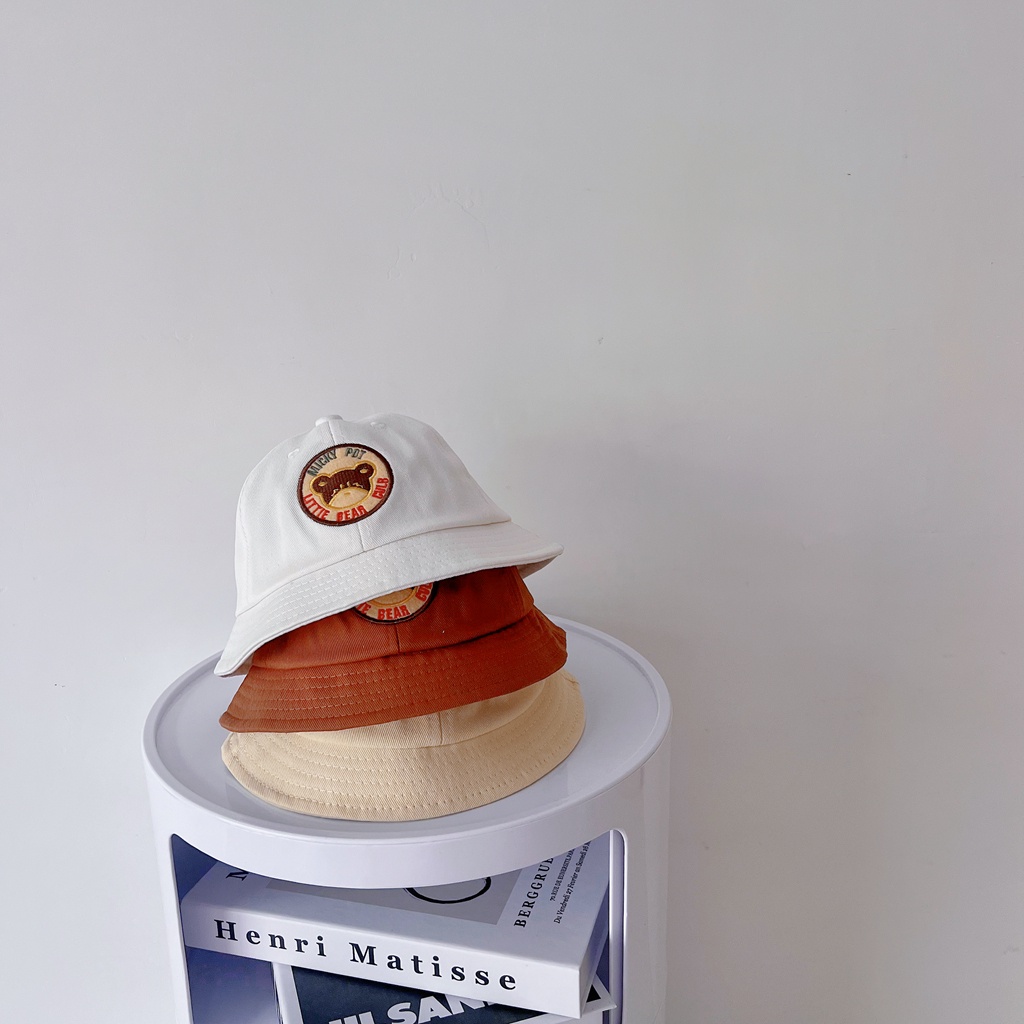 Nón tai bèo vành rộng màu trơn thêu hình gấu dễ thương chống nắng cho trẻ em