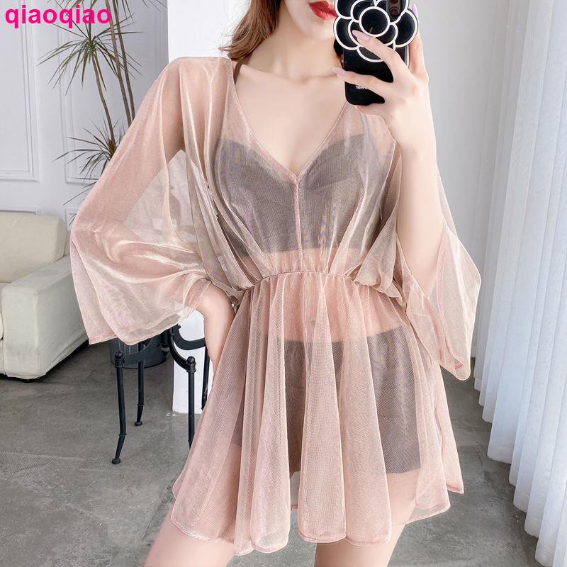Bộ Đồ Bơi Hai Mảnh Kèm Áo Khoác Ngoài Thời Trang Hàn Quốc 2020 | BigBuy360 - bigbuy360.vn