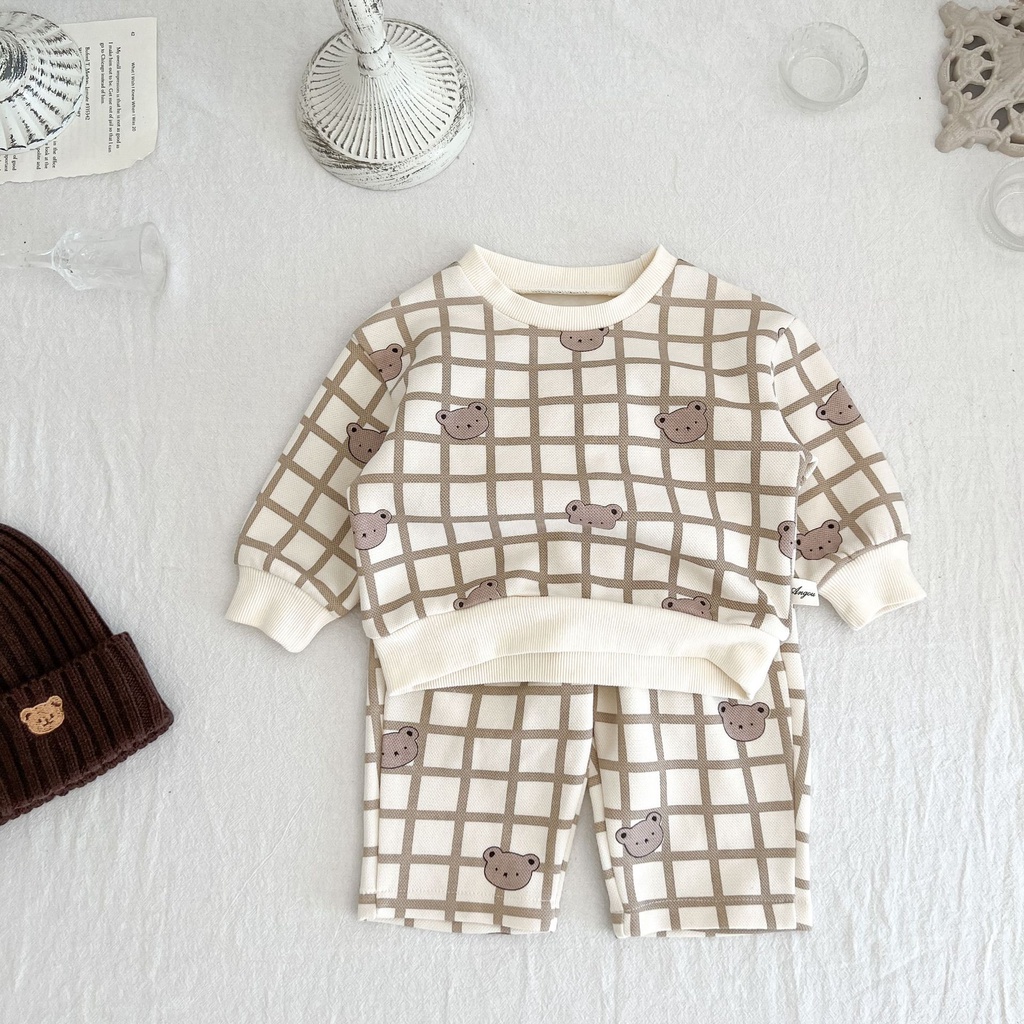 Bộ Áo Sweater Chui Đầu Phối Quần Yếm In Hoạt Hình Gấu Dễ Thương Thời Trang Mùa Thu 2022 Cho Bé