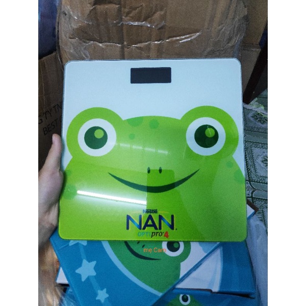CÂN ĐIỆN TỬ CAO CẤP  có kèm cáp sạc