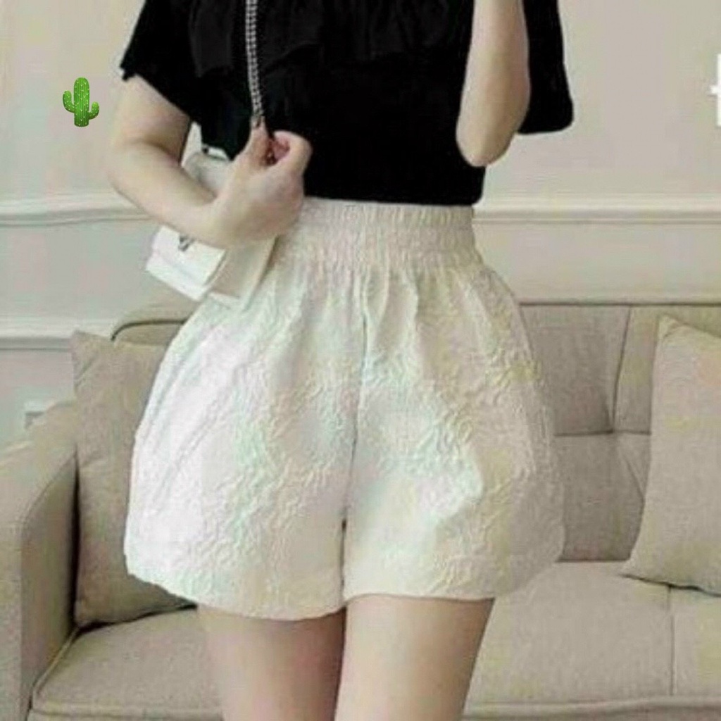 Quần short xòe xốp hoa nổi chun lưng p