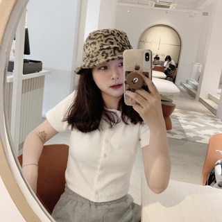 ÁO THUN BUTTON CROPTOP