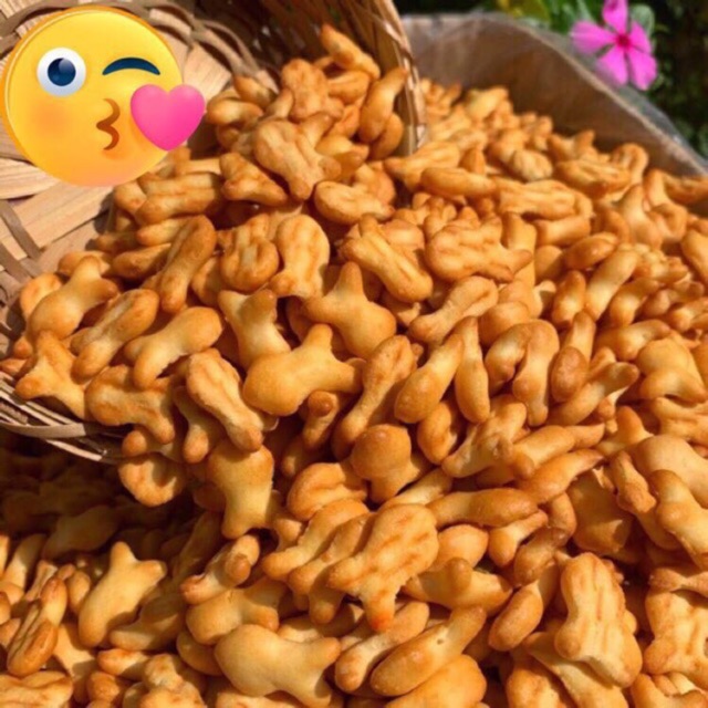 [Mã 156FMCGSALE hoàn 8% đơn 500K] 500g Bánh quy cá mặn