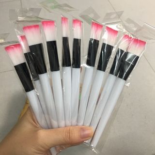 cọ quét nạ cán nhựa ( cọ hồng )