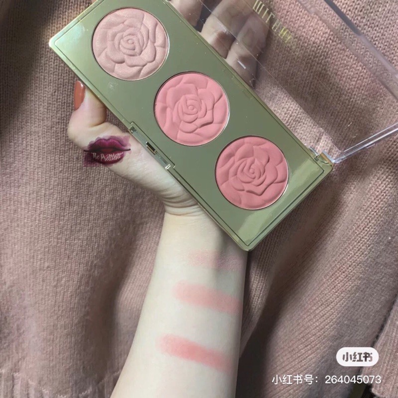 Phấn má Milani Rose Blush Trio Palette +2% phí bán hàng