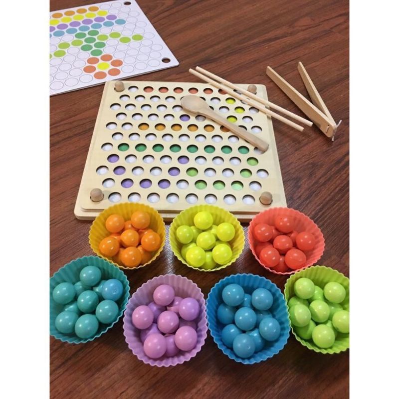 Bộ gắp bi montessori bằng gỗ