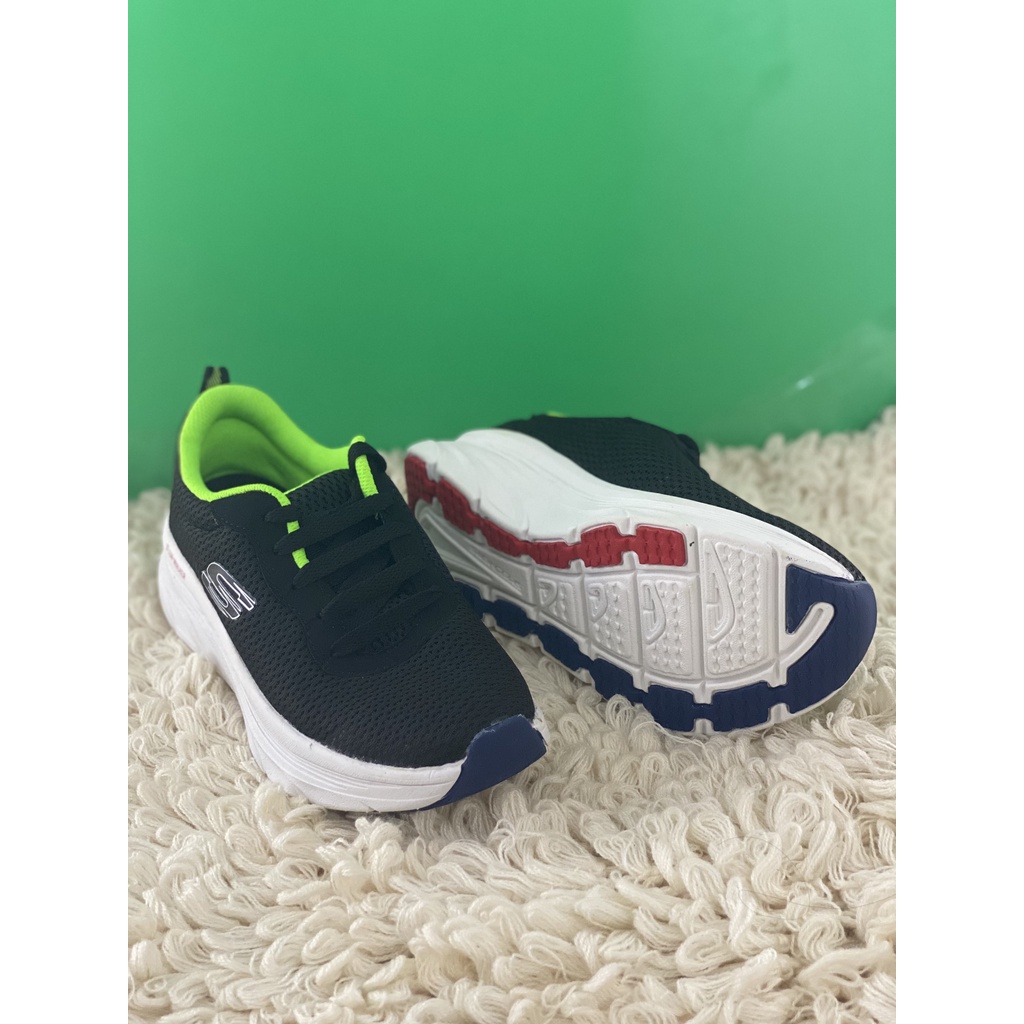 Giày Thể Thao sketcher Màu Xám đế đen  Giay Tập Gym Dành Cho Cả Nam Và Nữ