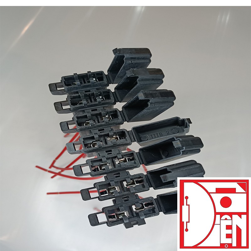 Vỏ cầu chì cho cầu chì chân to