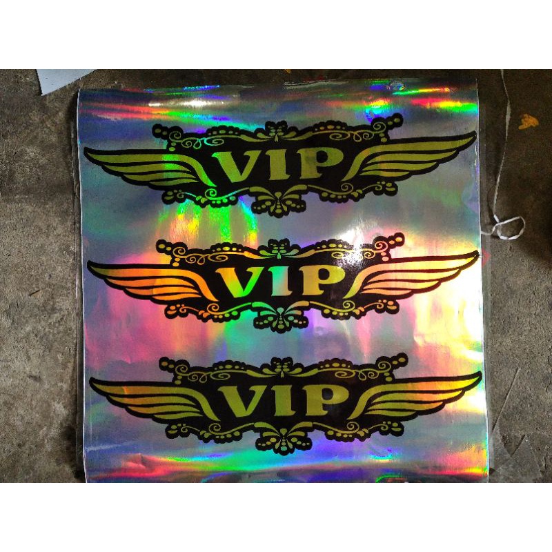 TEM CHỮ VIP BẢY MÀU DÁN TRANG TRÍ XE