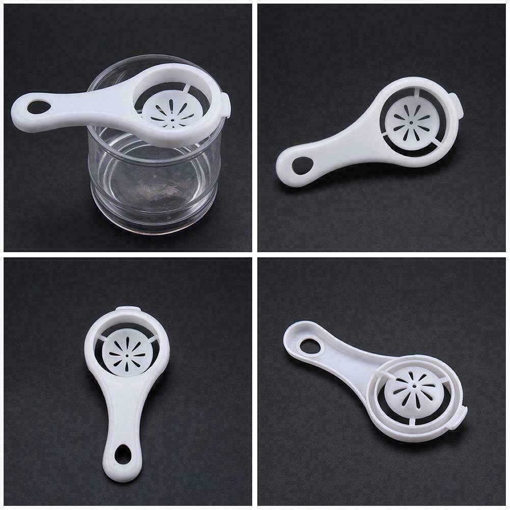 1 dụng cụ tách lòng đỏ trứng tiện lợi K7T6