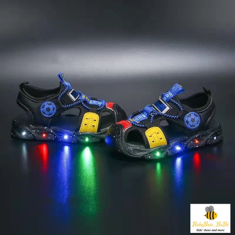 Sandal bé trai, bé gái - dép quai hậu rọ bít mũi dáng thể thao có đen led cảm ứng đi mùa hè cho bé từ 1-5 tuổi (DX68)