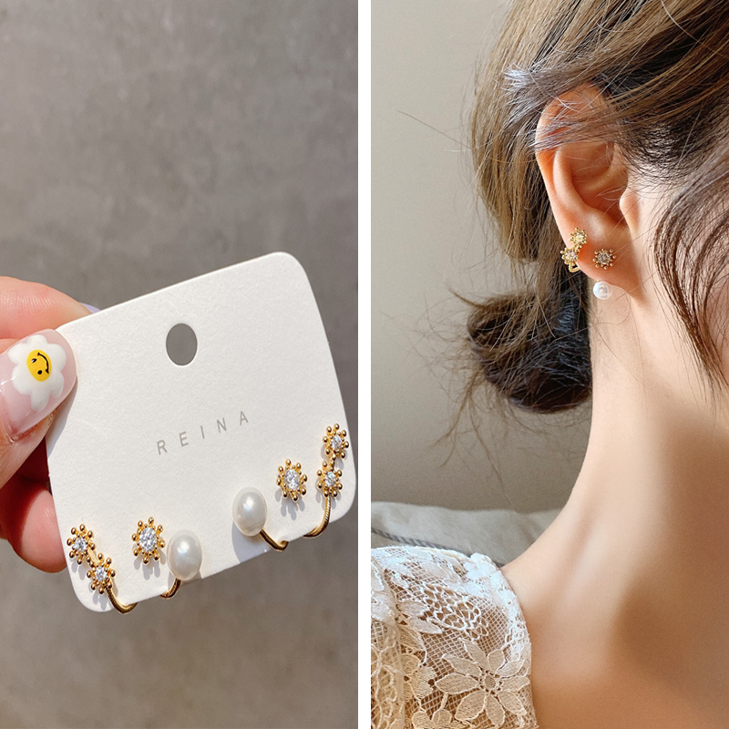 Bông Tai Mạ Bạc 925 Hình Hoa Hướng Dương Đính Ngọc Trai Lấp Lánh Theo Phong Cách Hàn Quốc