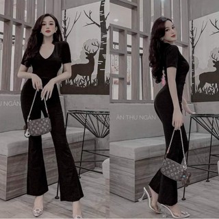 Jumpsuit ống loe cổ tim