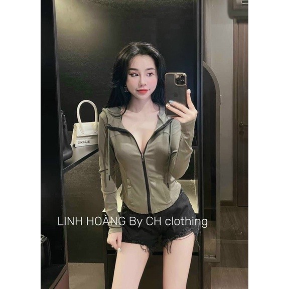 ANU77 - ÁO KHOÁC MŨ LIỀN TRƠN KHOÁ ĐEN 4M