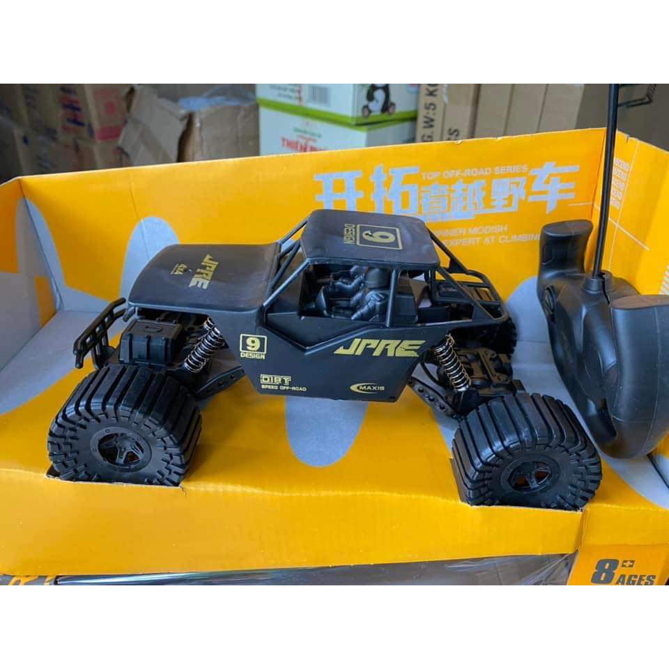 XE Ô TÔ ĐỊA HÌNH ĐIỀU KHIỂN TỪ XA