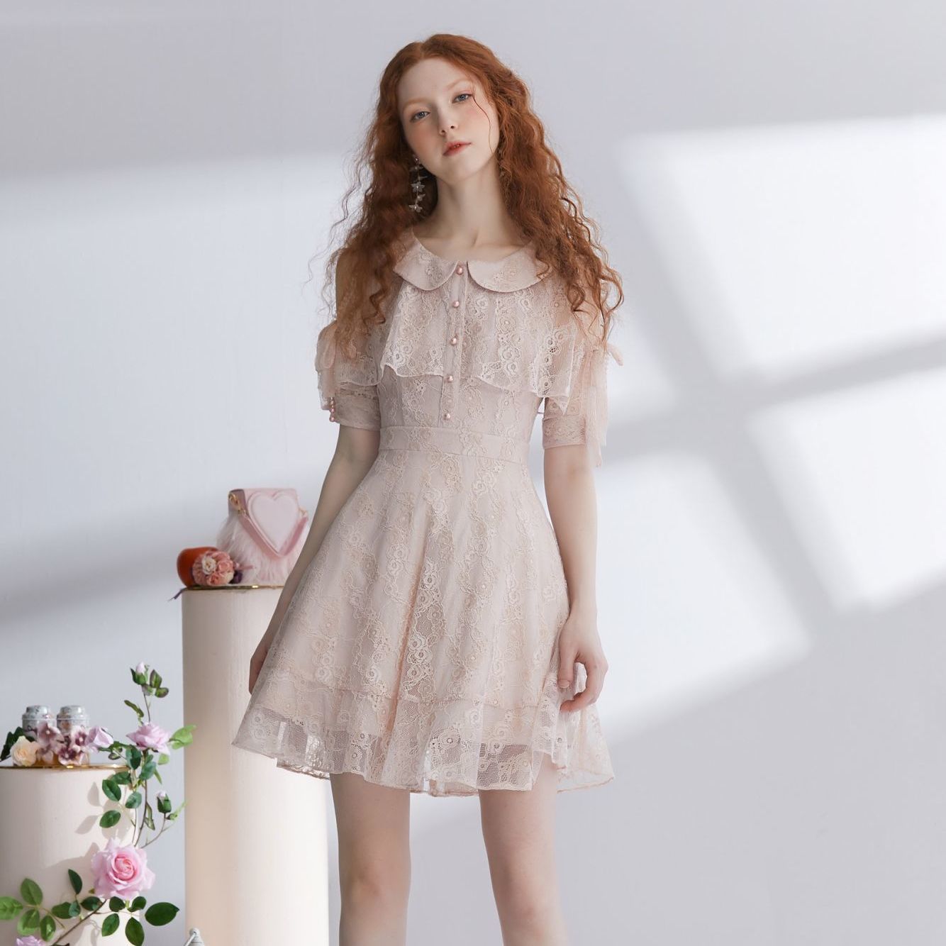 Alice2021Summer New Peter Pan Collar Slimming and Shoulder Hollow Lace Dress for Women Fitted Waist Sweet Princess Skirt | BigBuy360 - bigbuy360.vn