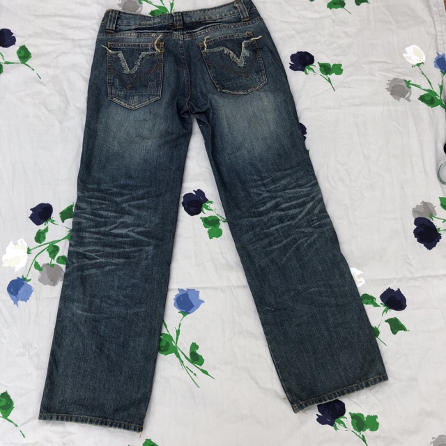 (THANH LÝ) Quần Jeans Nữ Blue Time Ống Rộng Hot Trend Tua Rua Cách Điệu Cắt Nhãn - Size 28 lỗi sợi nhẹ