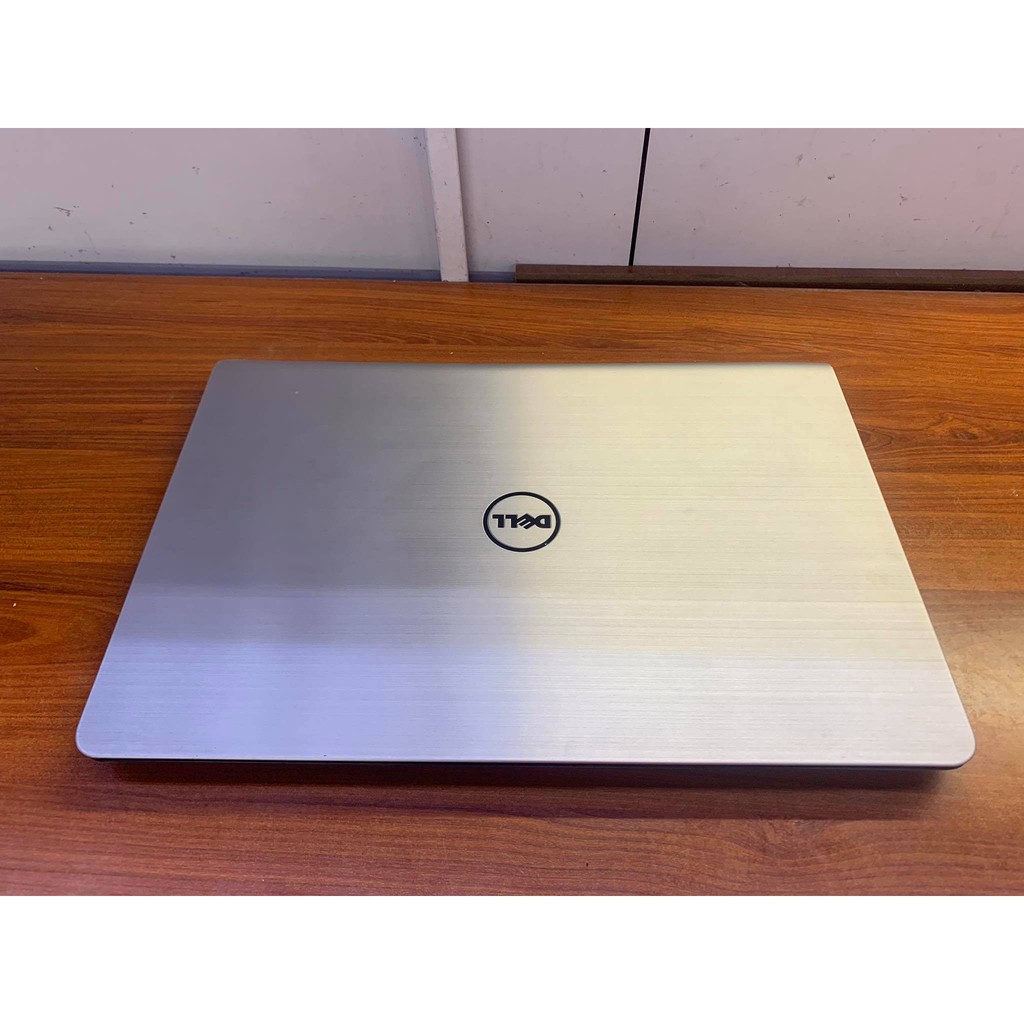 Dell 5547 màn hình 15.6 inch máy còn rất đẹp, vỏ nhôm cứng cáp