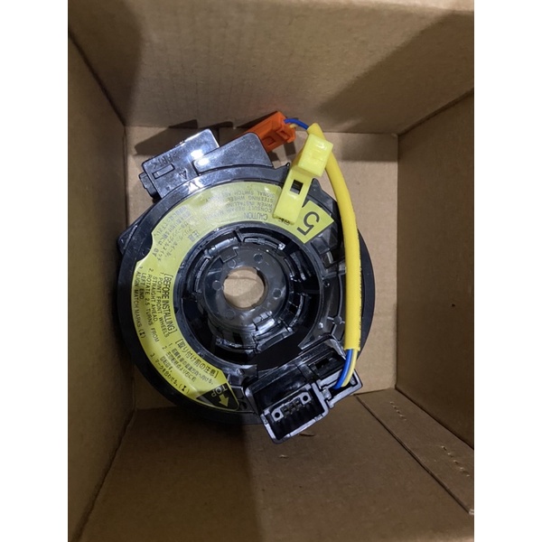 Cáp còi, cuộn kèn vô lăng Toyota Vios, Camry, Altis 2003-2006, Hiace 2006-2014