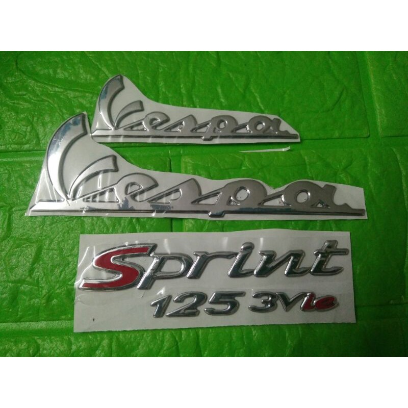 Bộ tem nổi Vesspa Sprintt