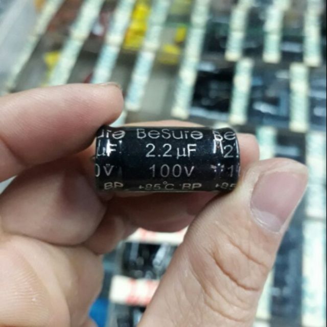 10 Tụ loa 2.2uf 100v
