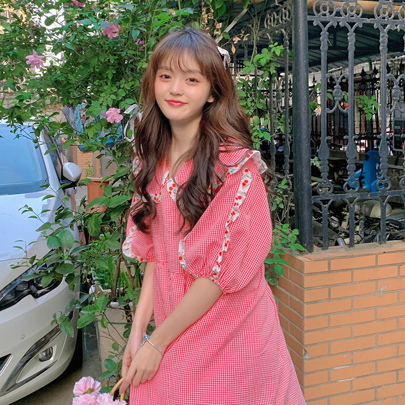 Đầm tay ngắn họa tiết hoa thời trang sành điệu cho nữ