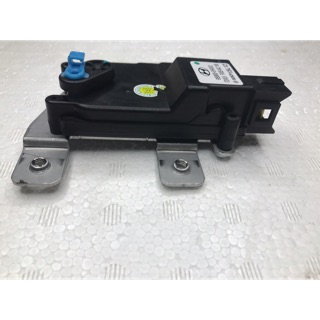 Chuột mở cửa điện ô tô Hyundai 3,5 tấn sản phẩm được nhập khẩu trực tiếp từ Korean
