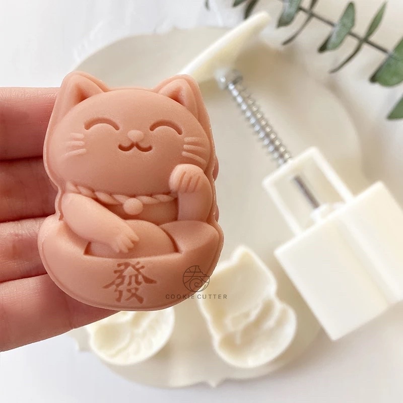 Khuôn trung thu lò xo 2 mặt mèo thần tài 50g