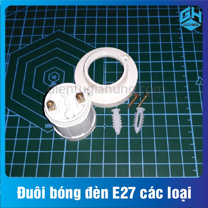1 Cái Đuôi bóng đèn E27 các loại đuôi treo,đuôi xéo,đuôi thẳng