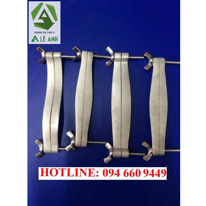 Bộ khuôn cắt tai chó