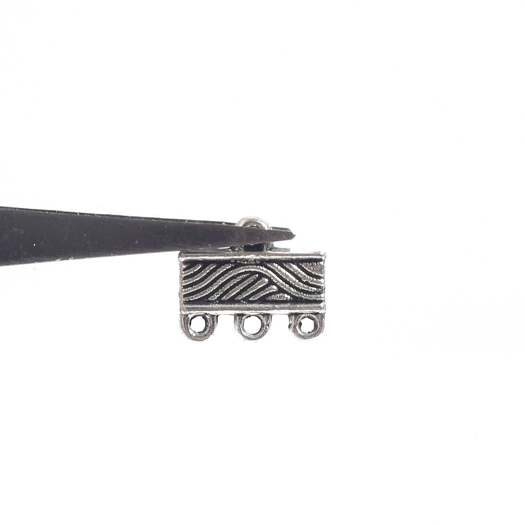 Set 10 charm BEADIA màu bạc cổ điển 10x12-24mm với 3-7 lỗ làm trang sức bông tai