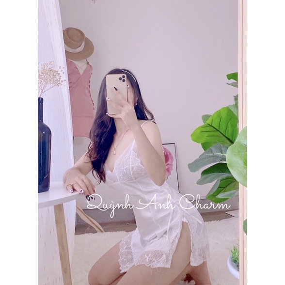 Váy Ngủ 2 Dây Lụa Cao Cấp Xẻ Đùi Dáng Suông SP082