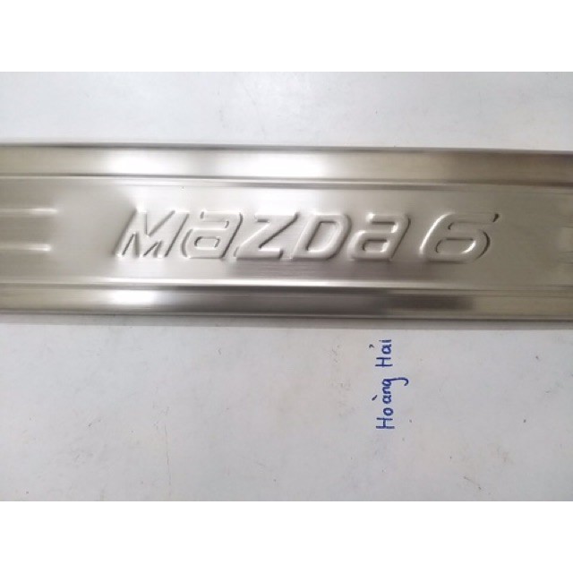 Ốp trang trí bậc bước chân trong Mazda 6 đời 2013 đến 2017