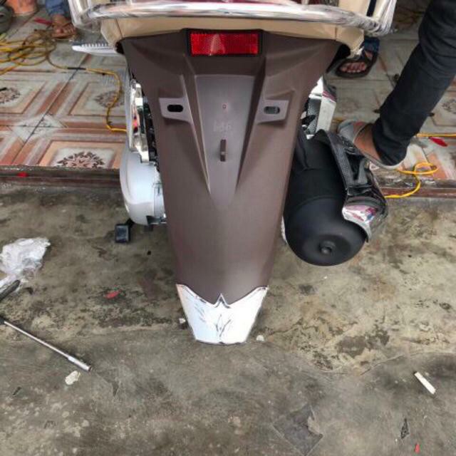 Ốp trang xe lead 2023-2017 crom.