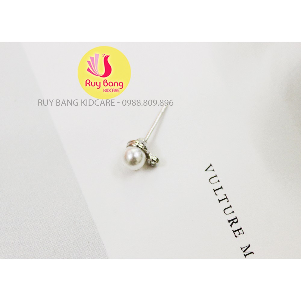 Cành lá kim loại, center đá đính hoa vải handmade