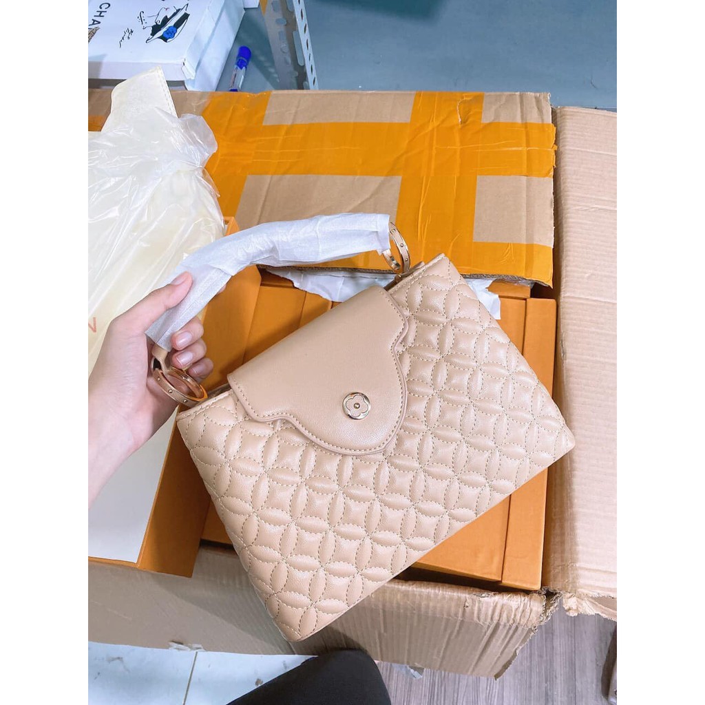 TÚI L..V CAPU | BigBuy360 - bigbuy360.vn