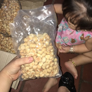 Nhân macca sấy chín