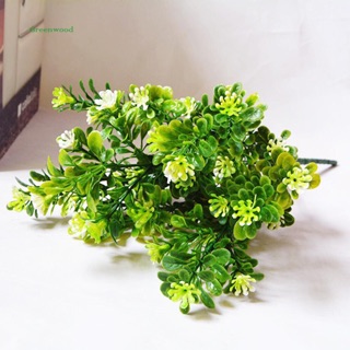 1 cành lá điểm hoa