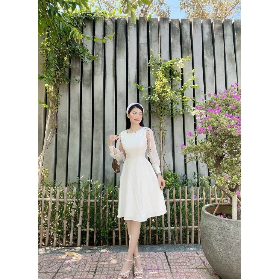 Đầm đi tiệc xoè dài tay phối lưới kèm đính cườm sang trọng