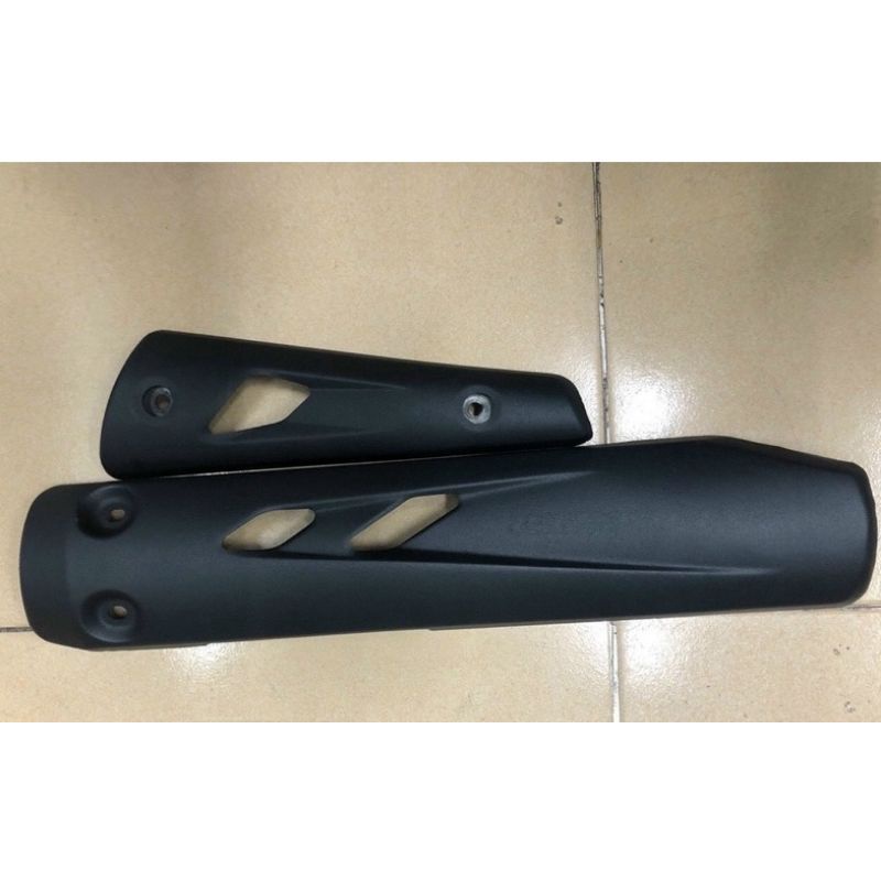 Ốp pô ex 2010 inox 304 trắng đen gắn như zin pô Ex 2010