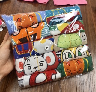 Quần chục mông thú cho bé