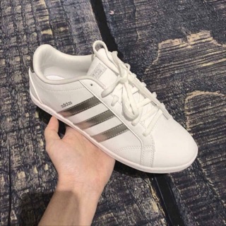Giày adidas nữ