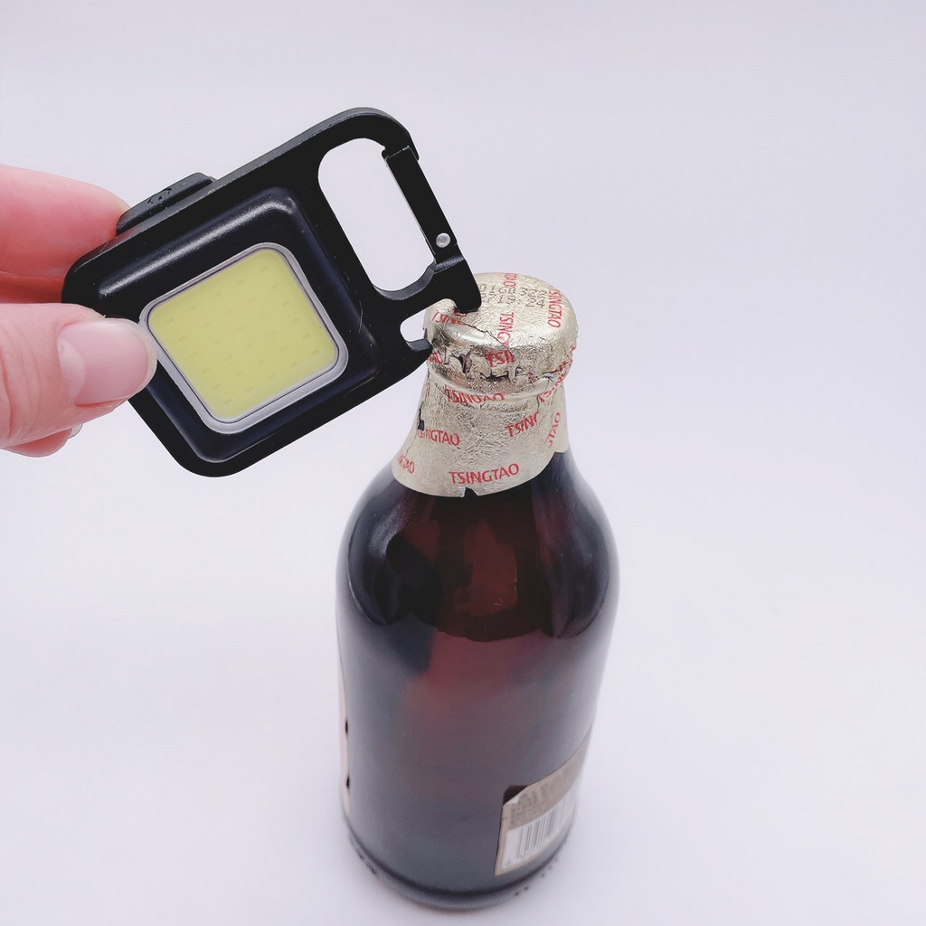 Đèn Cob Mini Kiêm Móc Khóa Dùng Mở Nắp Chai Đa Năng Tiện Dụng