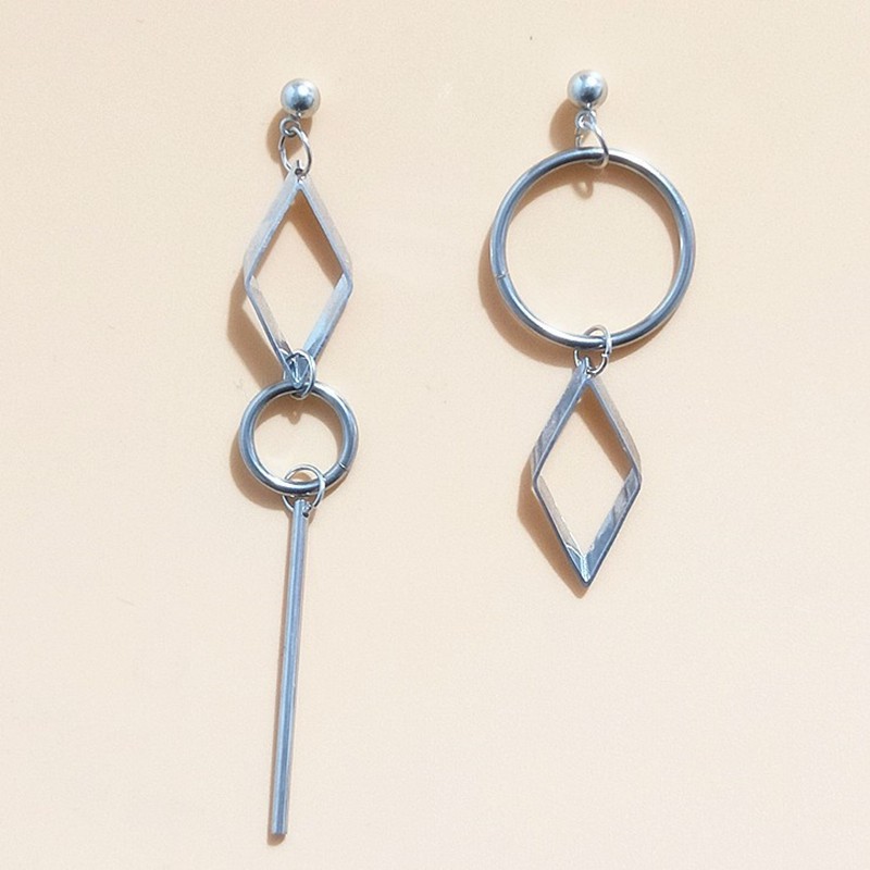 Khuyên Tai bông Tai Titan Bất Đối Xứng Phong Cách Hàn Quốc