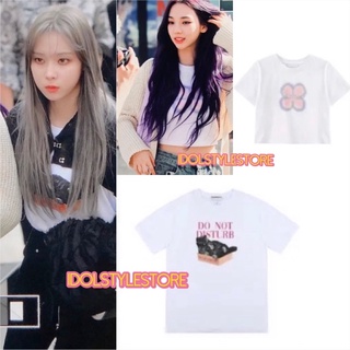 áo phông như Karina và Winter Aespa trong coachella