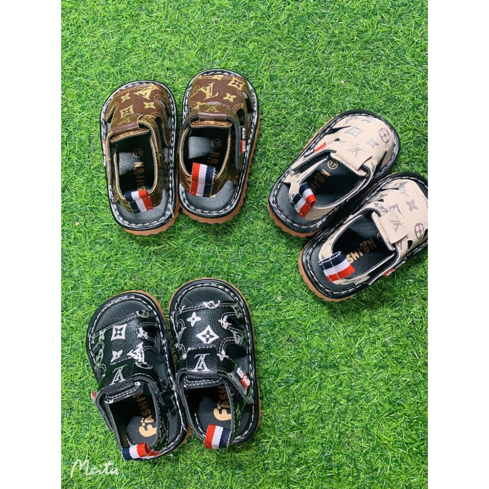 Giày SANDAL Tập Đi Cho Bé Trai Và Gái -Phát Tiếng Kêu- Đế Chống Trơn -Hàng Quảng Châu Cao Cấp (2030)