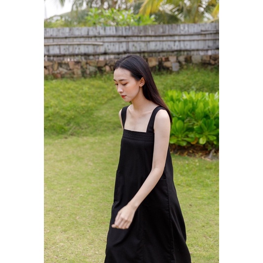 SHU SHI - Váy Linen 2 Dây Bản To 2 Túi Trước ( ảnh chính chủ )