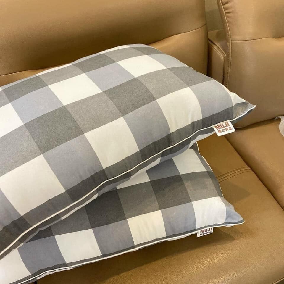 Gối Muji Xuất Nhật Kẻ Caro Mềm Mịn, Thấm Mồ Hôi Cực Tốt, Tạo Giấc Ngủ Ngon
