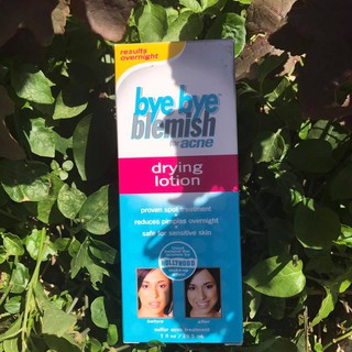 Thần tốc hết mụn Bye Bye Blemish Drying Lotion Acne Treatment
