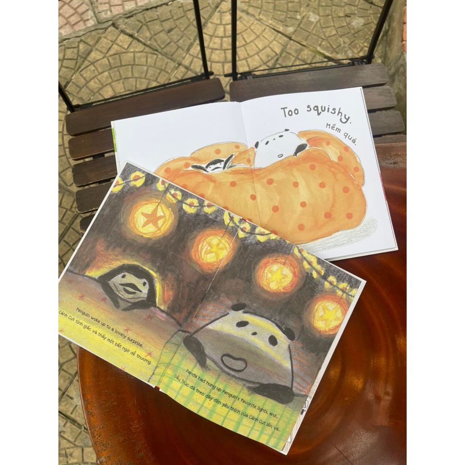 Sách - Combo 2 cuốn - Buổi Cắm Trại Hoàn Hảo - Chiếc Sofa Hoàn Hảo - Fifi Kuo (Bình Book)